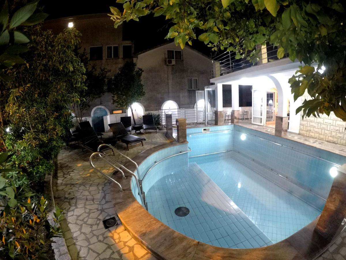 Villa Golf Budva Exterior photo